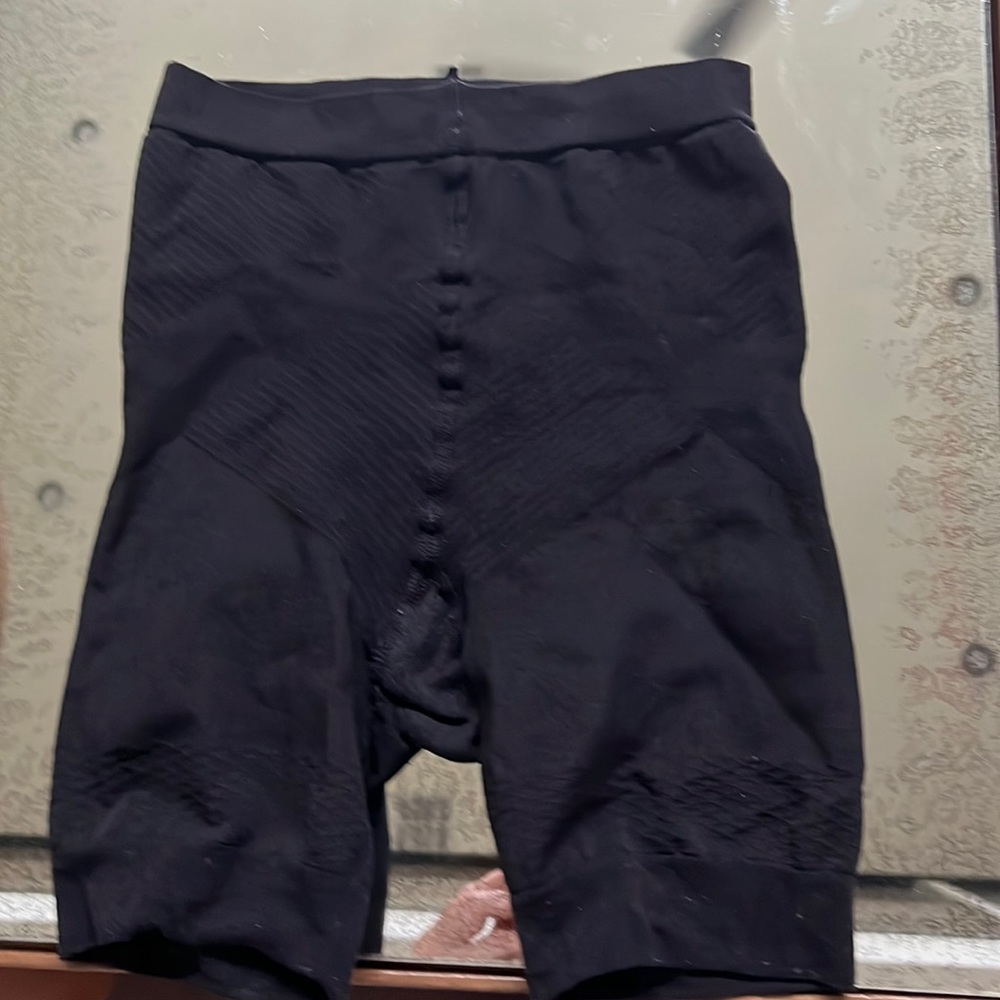 EUC Woman’s  SHAPEWEAR